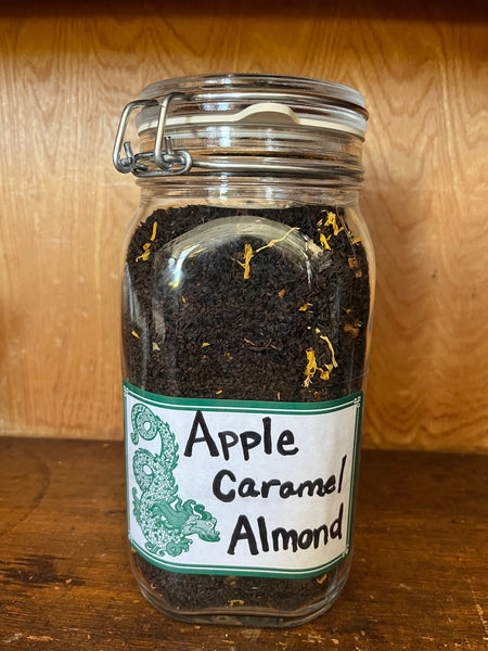 Apple Caramel Almond 4oz.